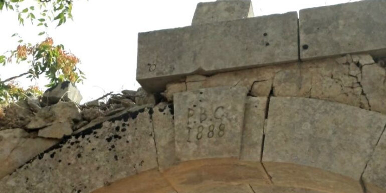 b90b0121-be36-43bc-9058-d4288a7a6be9