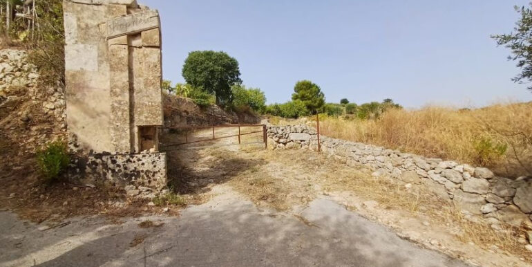 d7e570e0-8d08-4045-bead-f5e68102dbb6