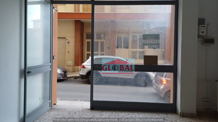 Basso commerciale Rif: L011