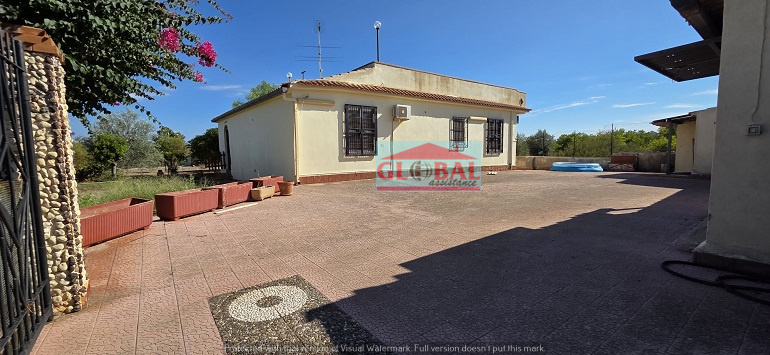 Villa poco lontana dal mare  Rif: 248